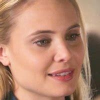 Leah pipes  nackt